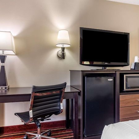 Best Western Lindale Inn Dış mekan fotoğraf