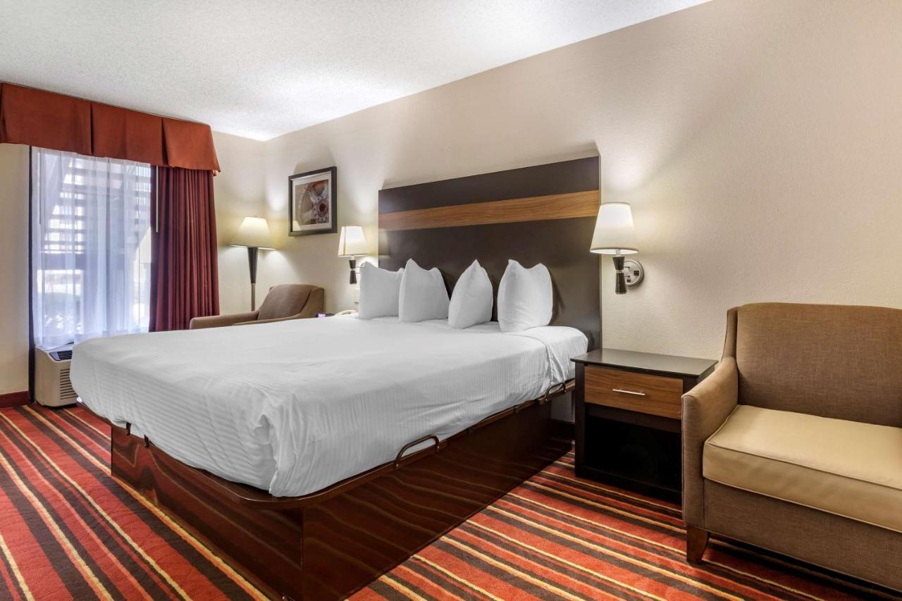 Best Western Lindale Inn Dış mekan fotoğraf